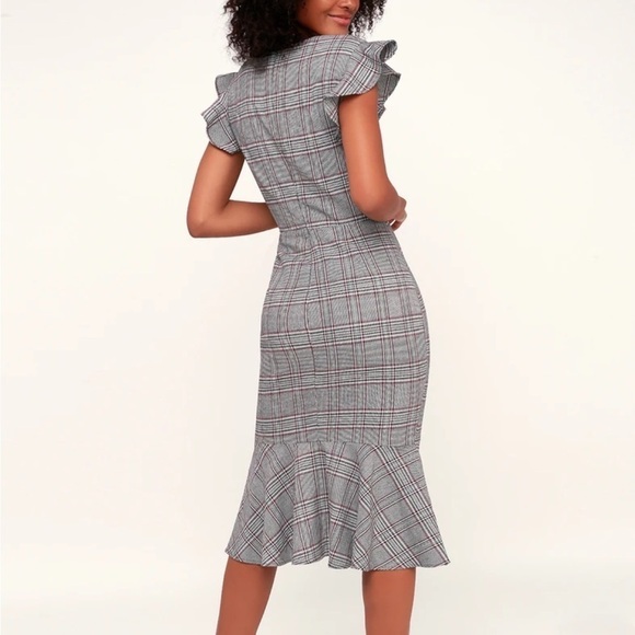 Lulus Poised For a Promotion Grey Glen Plaid Ruffle Midi Dress Size Small - Picture 2 of 9